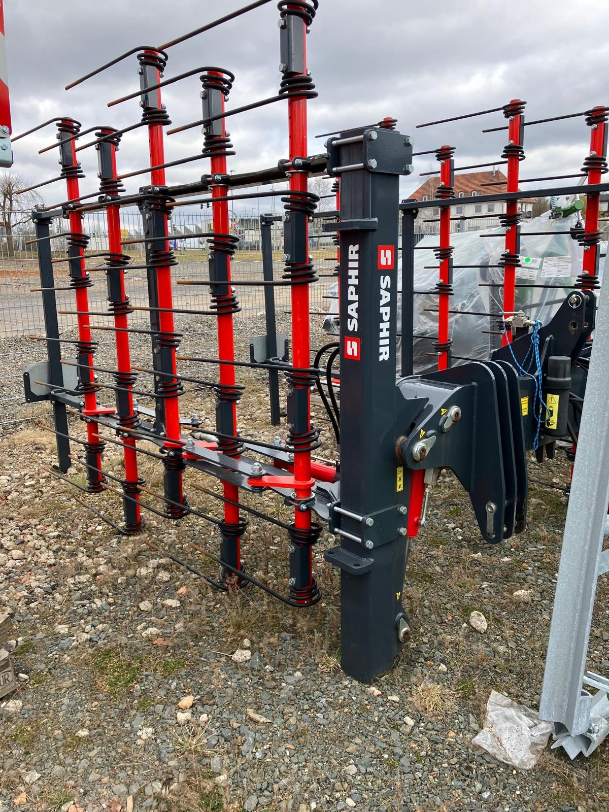 Saatbettkombination des Typs Saphir Strohstriegel Clearstar 485, Gebrauchtmaschine in Korbach (Bild 2)