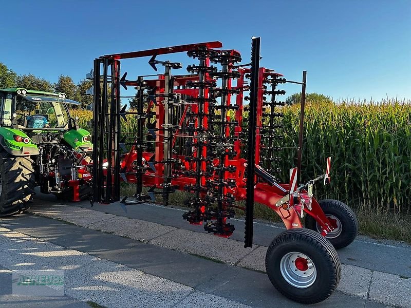 Saatbettkombination del tipo SMS Severit 500 Kompaktor Version S mit Gänsefußschar, Neumaschine en Schlettau (Imagen 1)