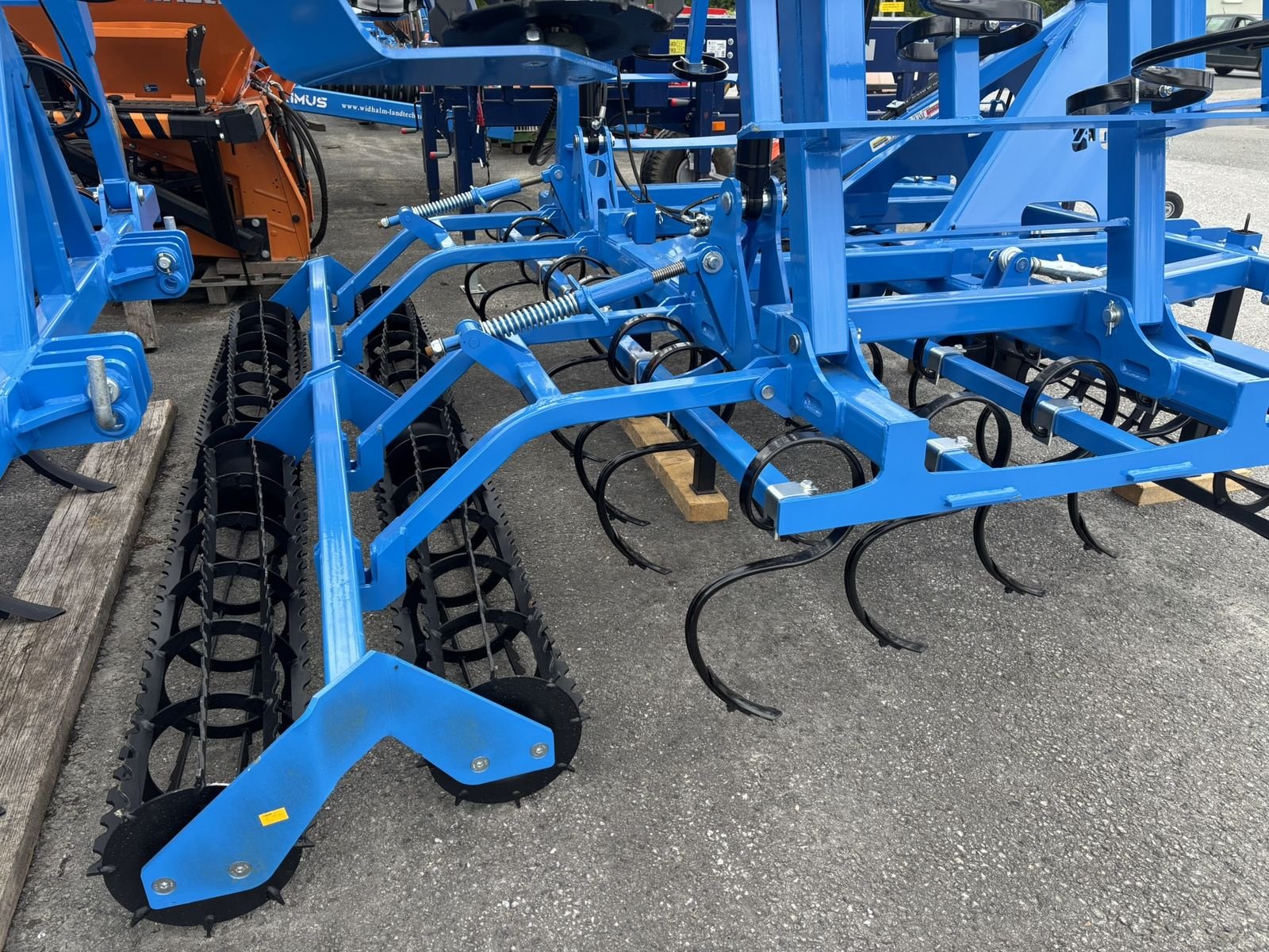 Saatbettkombination des Typs Sonstige Kultivator Coral Plus 5,6m, Neumaschine in Göpfritz (Bild 3)