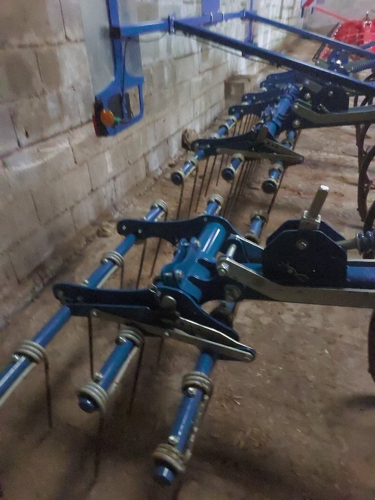 Saatbettkombination typu Sonstige LIBERTO 4M60, Gebrauchtmaschine v BOISMONT (Obrázek 8)