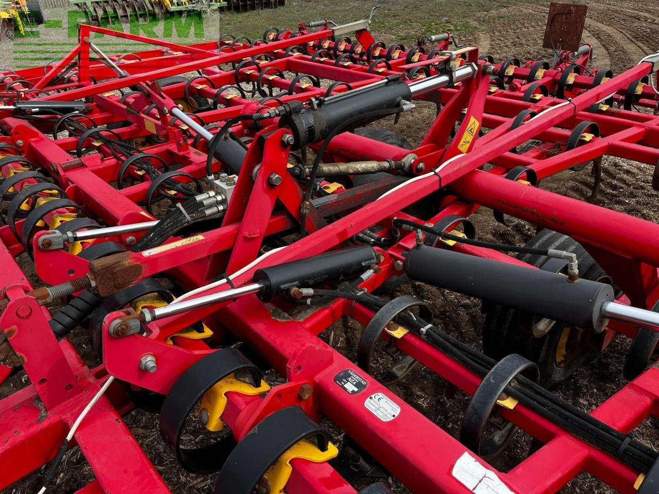 Saatbettkombination des Typs Väderstad N/A, Gebrauchtmaschine in Hamburg (Bild 9)