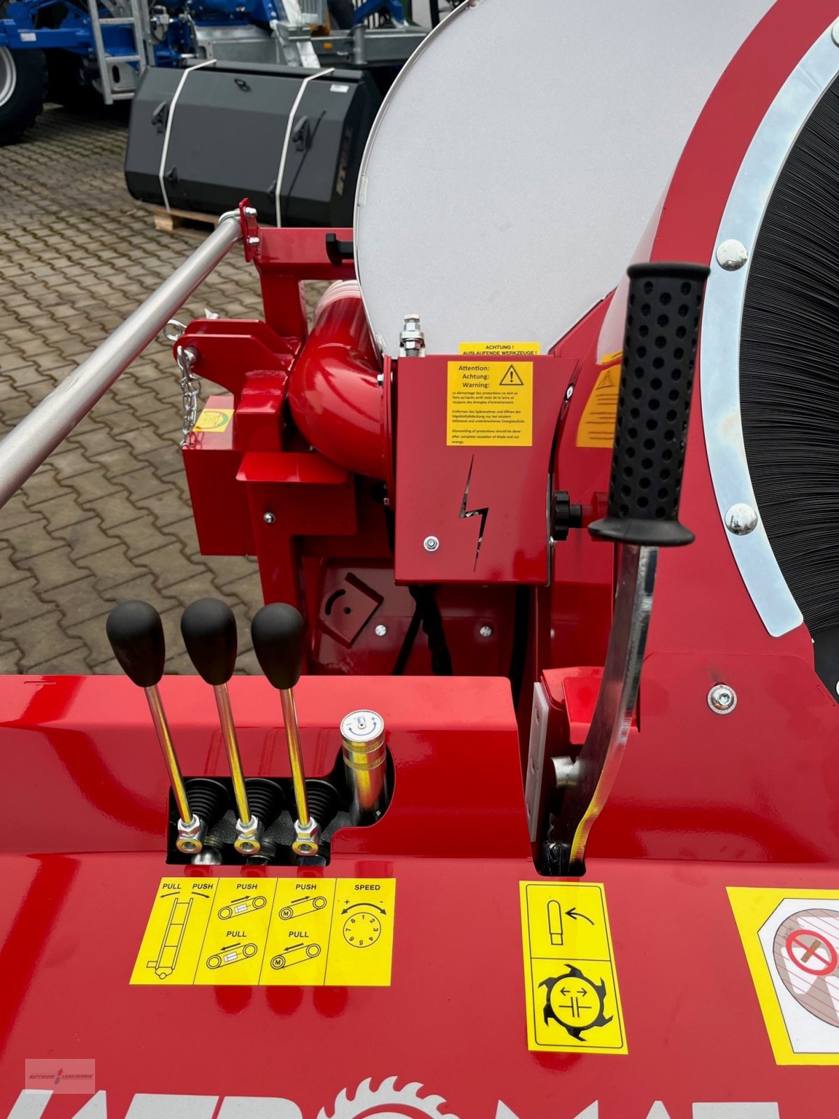 Sägeautomat & Spaltautomat des Typs AMR Quatromat SAT 4-700/52 P-THO, Neumaschine in Treuchtlingen (Bild 6)