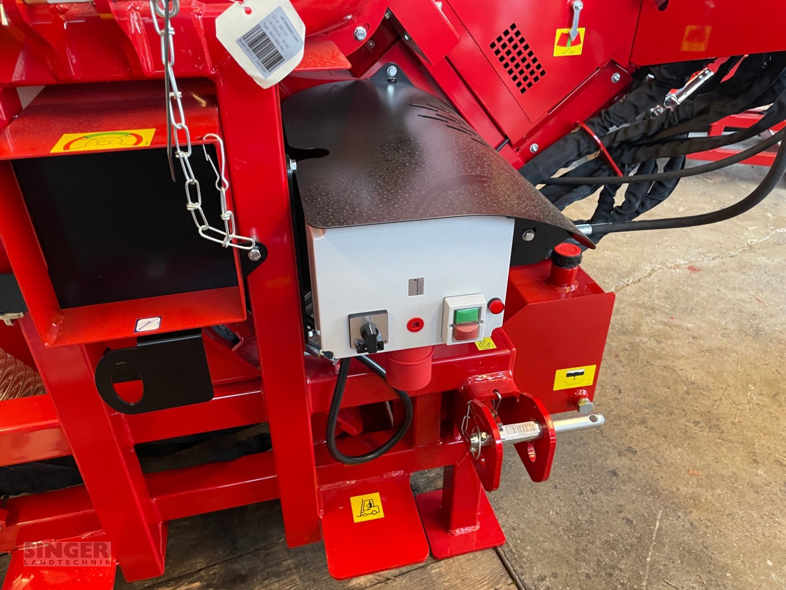 Sägeautomat & Spaltautomat Türe ait AMR Triomat PE-THO mit Förderband, Trommelsäge, Kombiantrieb, Neumaschine içinde Ebenhofen (resim 3)