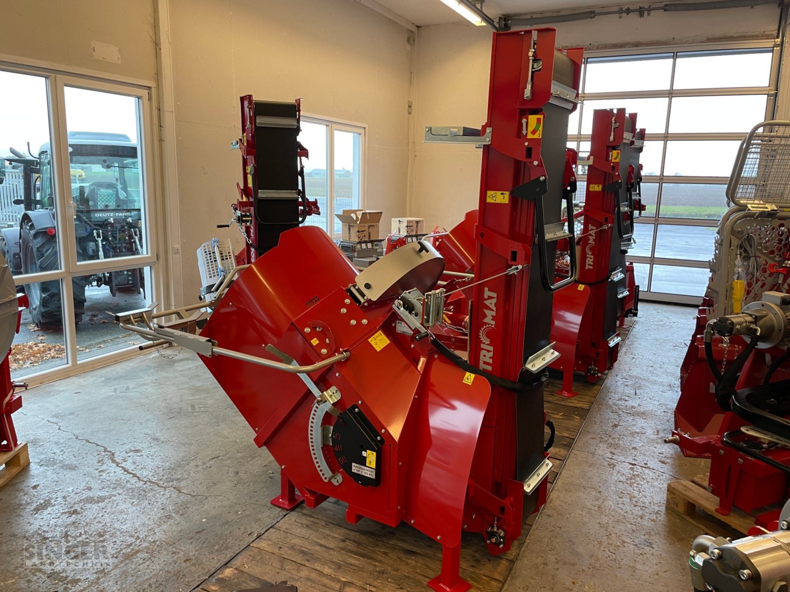 Sägeautomat & Spaltautomat Türe ait AMR Triomat PE-THO mit Förderband, Trommelsäge, Kombiantrieb, Neumaschine içinde Ebenhofen (resim 4)