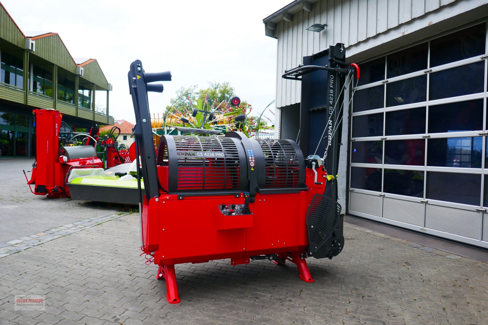 Sägeautomat & Spaltautomat des Typs Krpan CS 4218 Pro - Verfügbar ab 3. Quartal 2024!, Neumaschine in Dorfen (Bild 4)