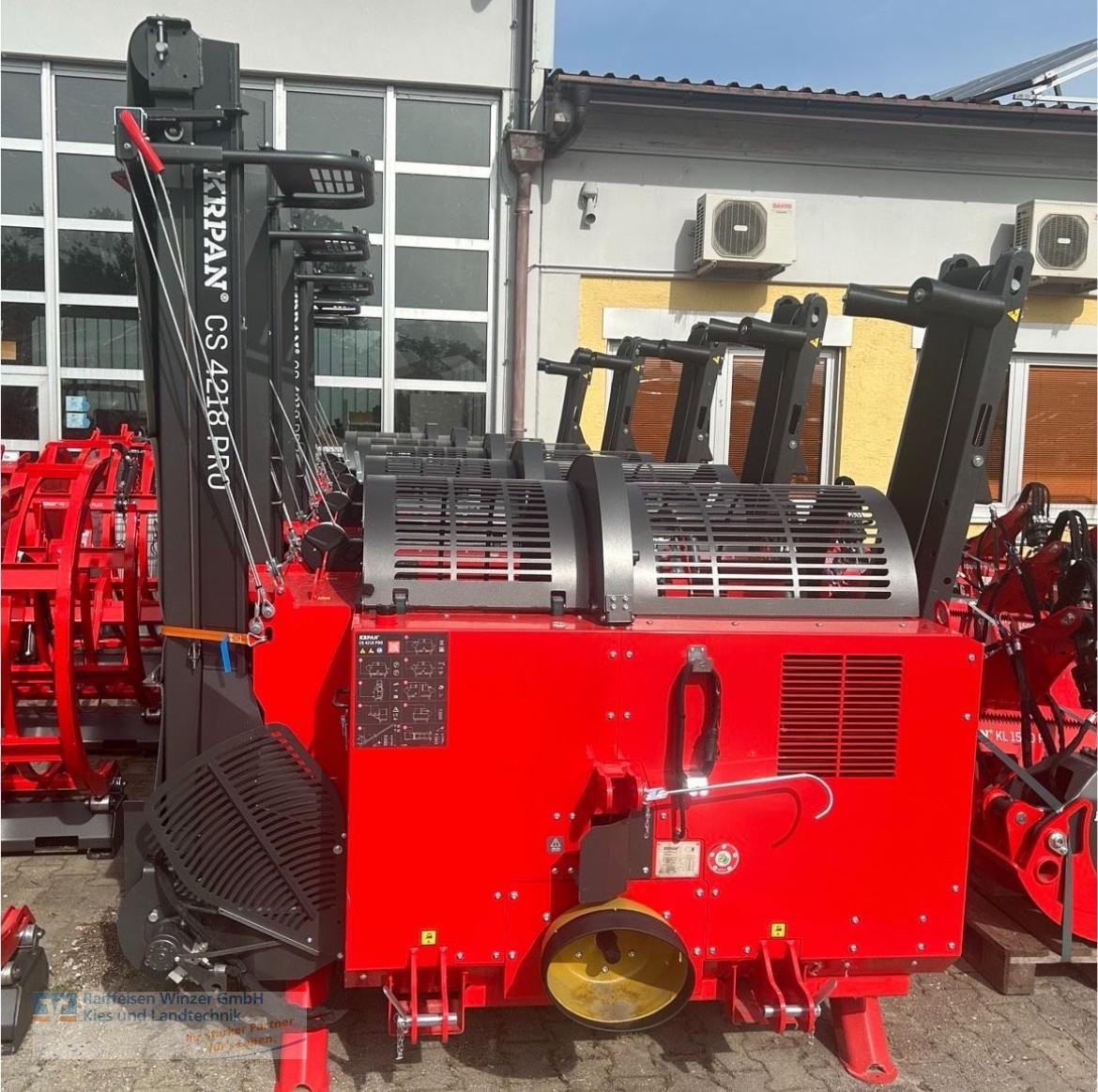 Sägeautomat & Spaltautomat des Typs Krpan CS 4218 PRO, Neumaschine in Winzer (Bild 1)
