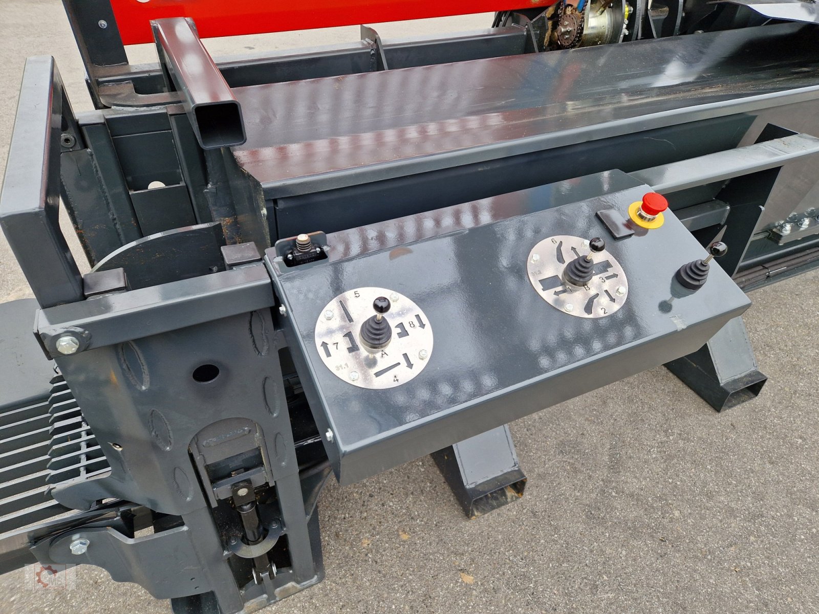 Sägeautomat & Spaltautomat des Typs MS Splitter 1500 22to 50cm Durchmesser 1m Scheitlänge Ölkühler Sägespaltautomat, Neumaschine in Tiefenbach (Bild 19)