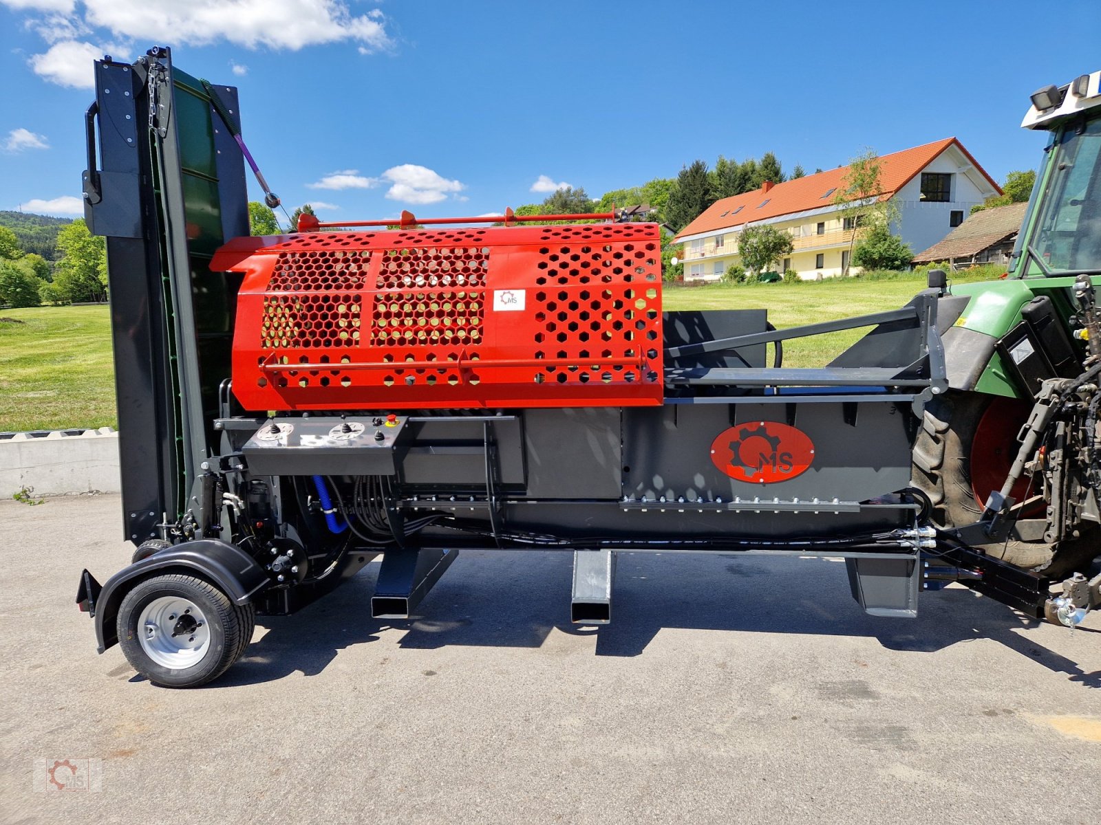 Sägeautomat & Spaltautomat tipa MS Splitter 1500 Fahrwerk 22to 50cm Durchmesser 1m Scheitlänge Sägespaltautomat, Neumaschine u Tiefenbach (Slika 1)