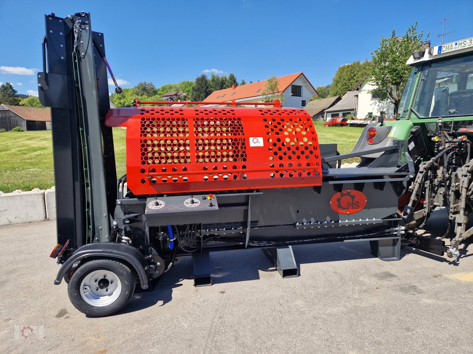 Sägeautomat & Spaltautomat tipa MS Splitter 1500 Fahrwerk 22to 50cm Durchmesser 1m Scheitlänge Sägespaltautomat, Neumaschine u Tiefenbach (Slika 9)