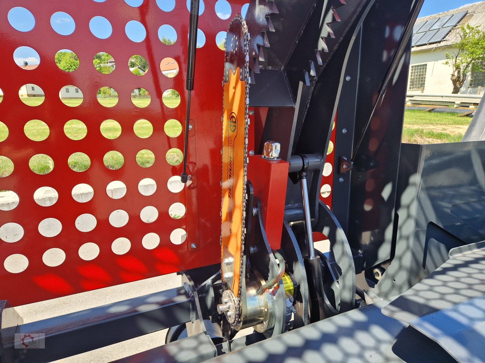 Sägeautomat & Spaltautomat tipa MS Splitter 1500 Fahrwerk 22to 50cm Durchmesser 1m Scheitlänge Sägespaltautomat, Neumaschine u Tiefenbach (Slika 18)