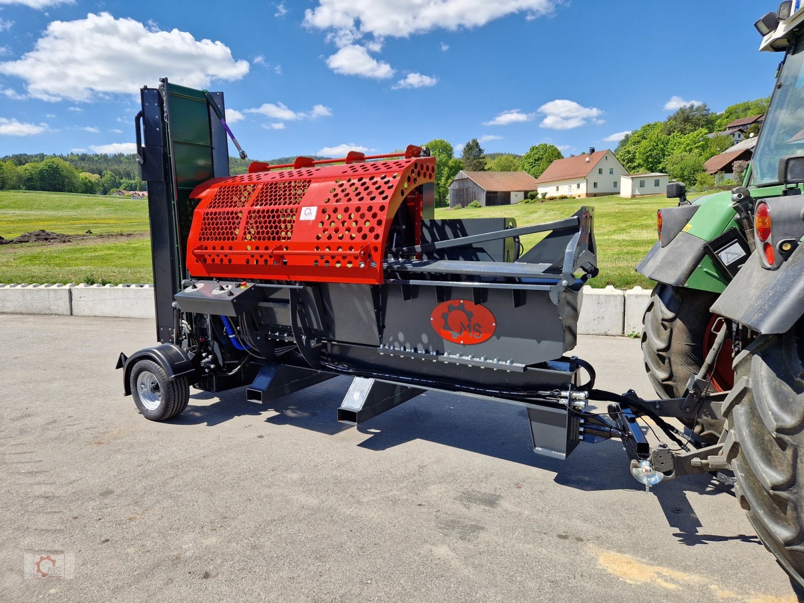 Sägeautomat & Spaltautomat del tipo MS Splitter 1500 Fahrwerk 22to 50cm Durchmesser 1m Scheitlänge Sägespaltautomat, Neumaschine en Tiefenbach (Imagen 1)