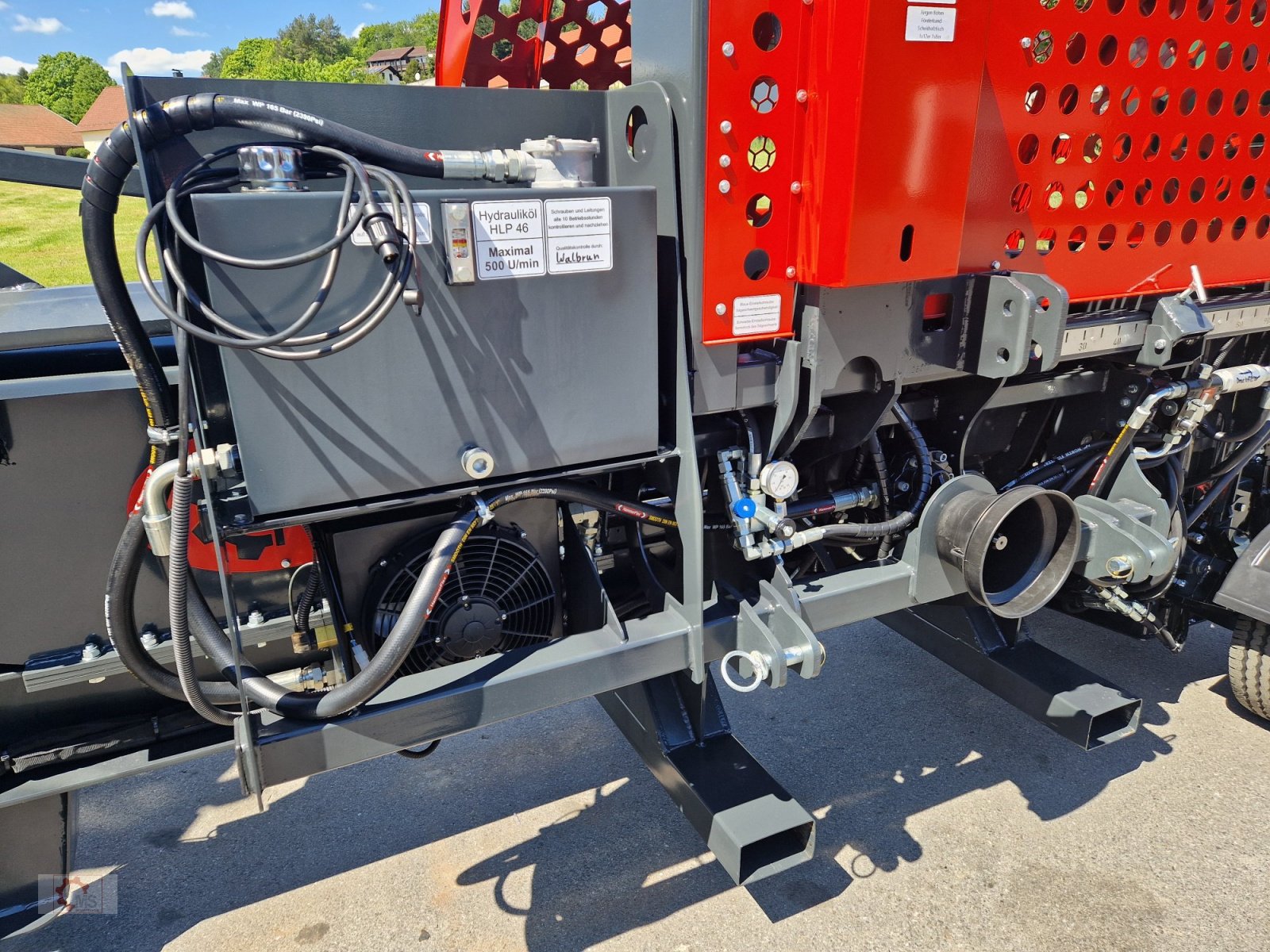 Sägeautomat & Spaltautomat del tipo MS Splitter 1500 Fahrwerk 22to 50cm Durchmesser 1m Scheitlänge Sägespaltautomat, Neumaschine en Tiefenbach (Imagen 13)