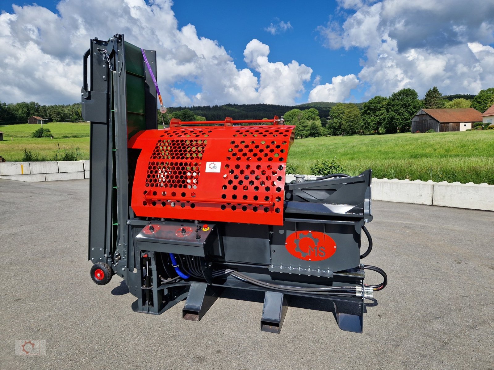 Sägeautomat & Spaltautomat of the type MS Splitter 500 V2 22t 50cm Durchmesser Ölkühler Sägespaltautomat, Neumaschine in Tiefenbach (Picture 20)