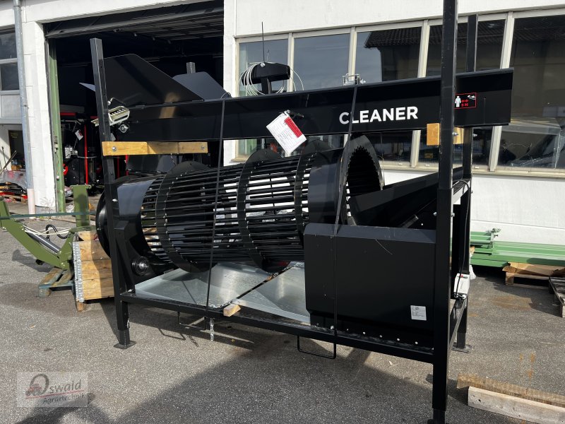 Sägeautomat & Spaltautomat des Typs Palax Cleaner, Neumaschine in Regen (Bild 1)