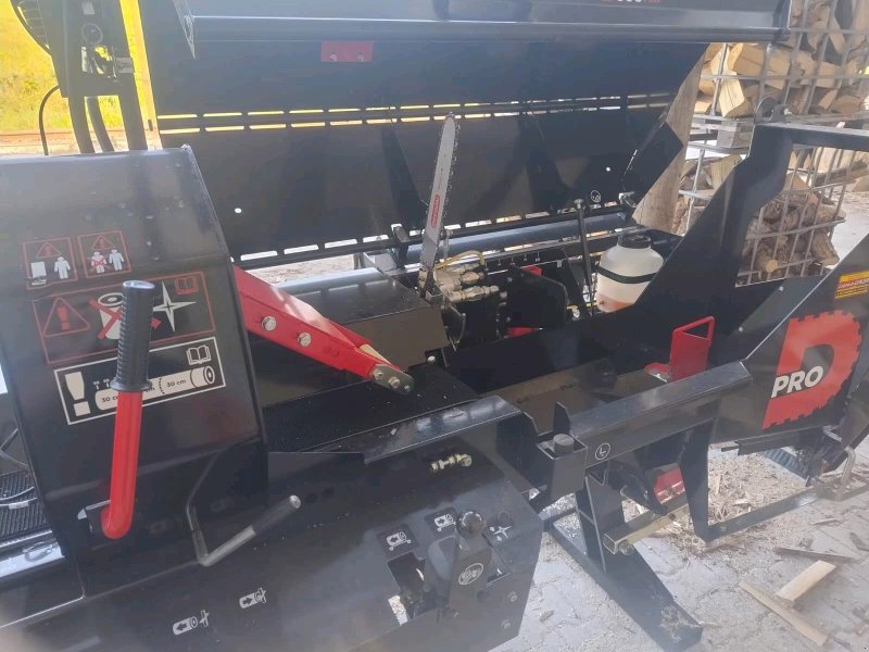 Sägeautomat & Spaltautomat du type Palax D360 Pro, Gebrauchtmaschine en Grainet (Photo 1)