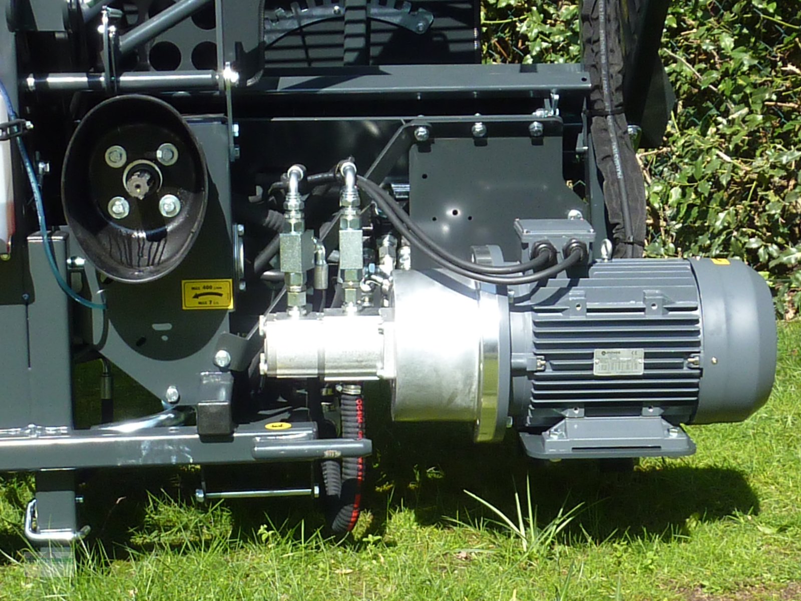 Sägeautomat & Spaltautomat a típus Pilkemaster EVO 36 Sägespalter Zapfwelle + Elektromotor, Neumaschine ekkor: Neuenkirchen (Kép 2)