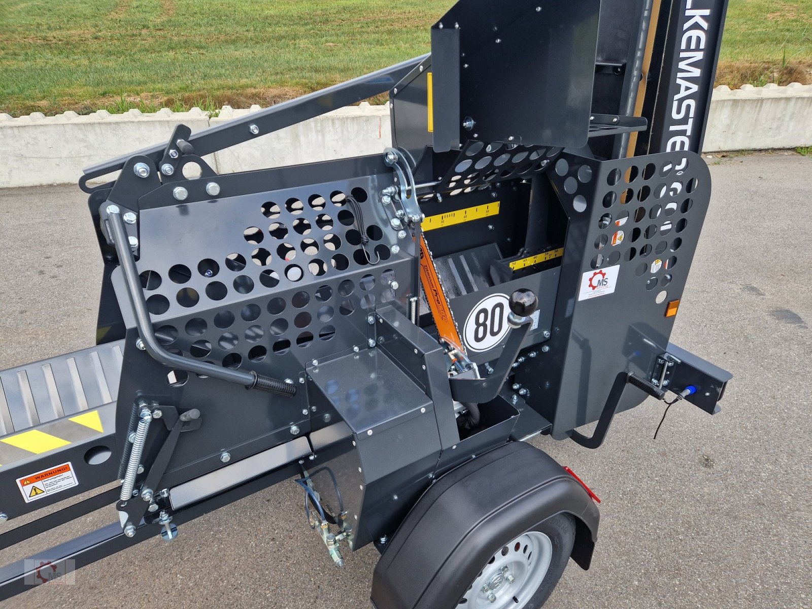 Sägeautomat & Spaltautomat del tipo Pilkemaster GO 30cm 13PS Benzinmotor Sägespaltautomat Förderband Stammheber Fahrwerk 80km/h, Neumaschine en Tiefenbach (Imagen 10)