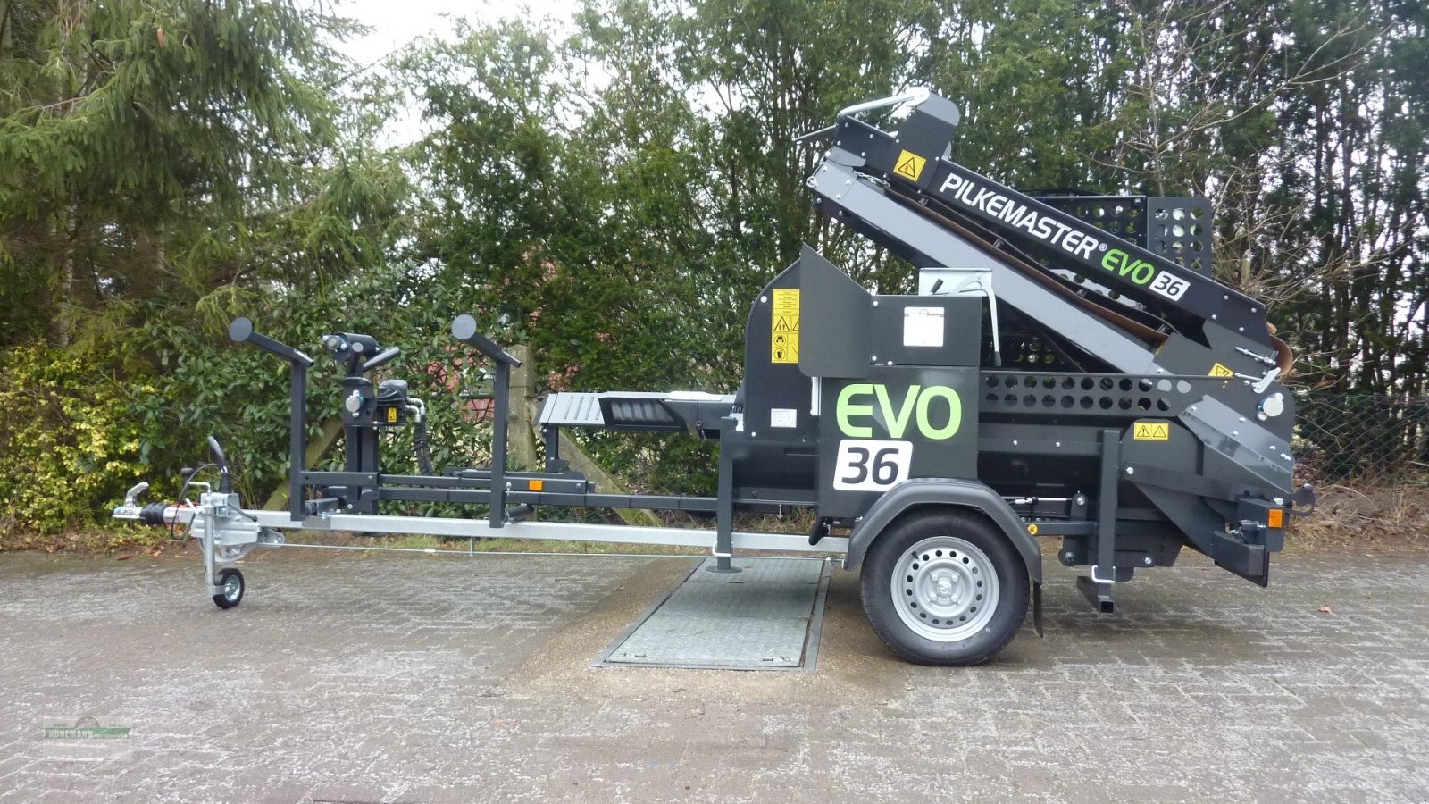 Sägeautomat & Spaltautomat des Typs Pilkemaster Mobiler EVO 36 Sägespaltautomat, Neumaschine in Neuenkirchen (Bild 1)