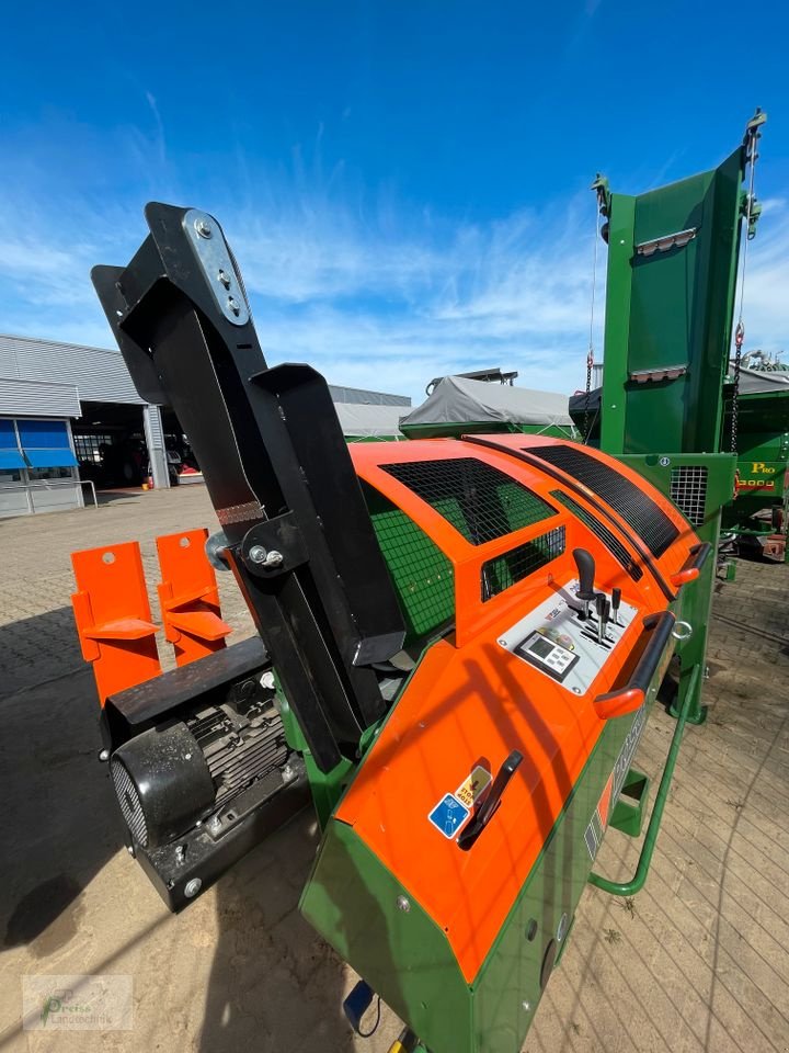 Sägeautomat & Spaltautomat Türe ait Posch Spaltfix S-375, Neumaschine içinde Bad Kötzting (resim 9)