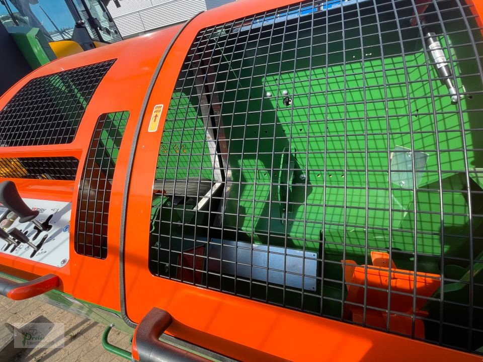 Sägeautomat & Spaltautomat Türe ait Posch Spaltfix S-375, Neumaschine içinde Bad Kötzting (resim 12)