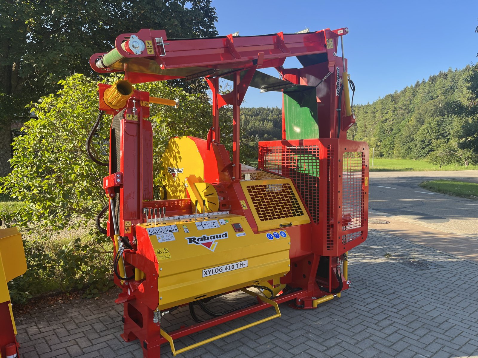 Sägeautomat & Spaltautomat a típus Rabaud XYLOG 410, Neumaschine ekkor: Birgland (Kép 1)
