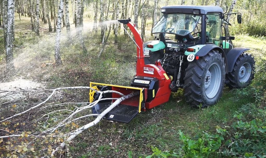 Sägeautomat & Spaltautomat Türe ait Sonstige Remet-Holzhackmaschine RT-720-NEU, Gebrauchtmaschine içinde Eberschwang (resim 2)