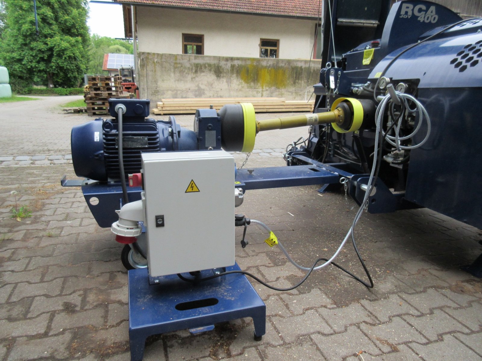 Sägeautomat & Spaltautomat типа Tajfun Eletroagregat EP 12, Gebrauchtmaschine в Pliening (Фотография 3)