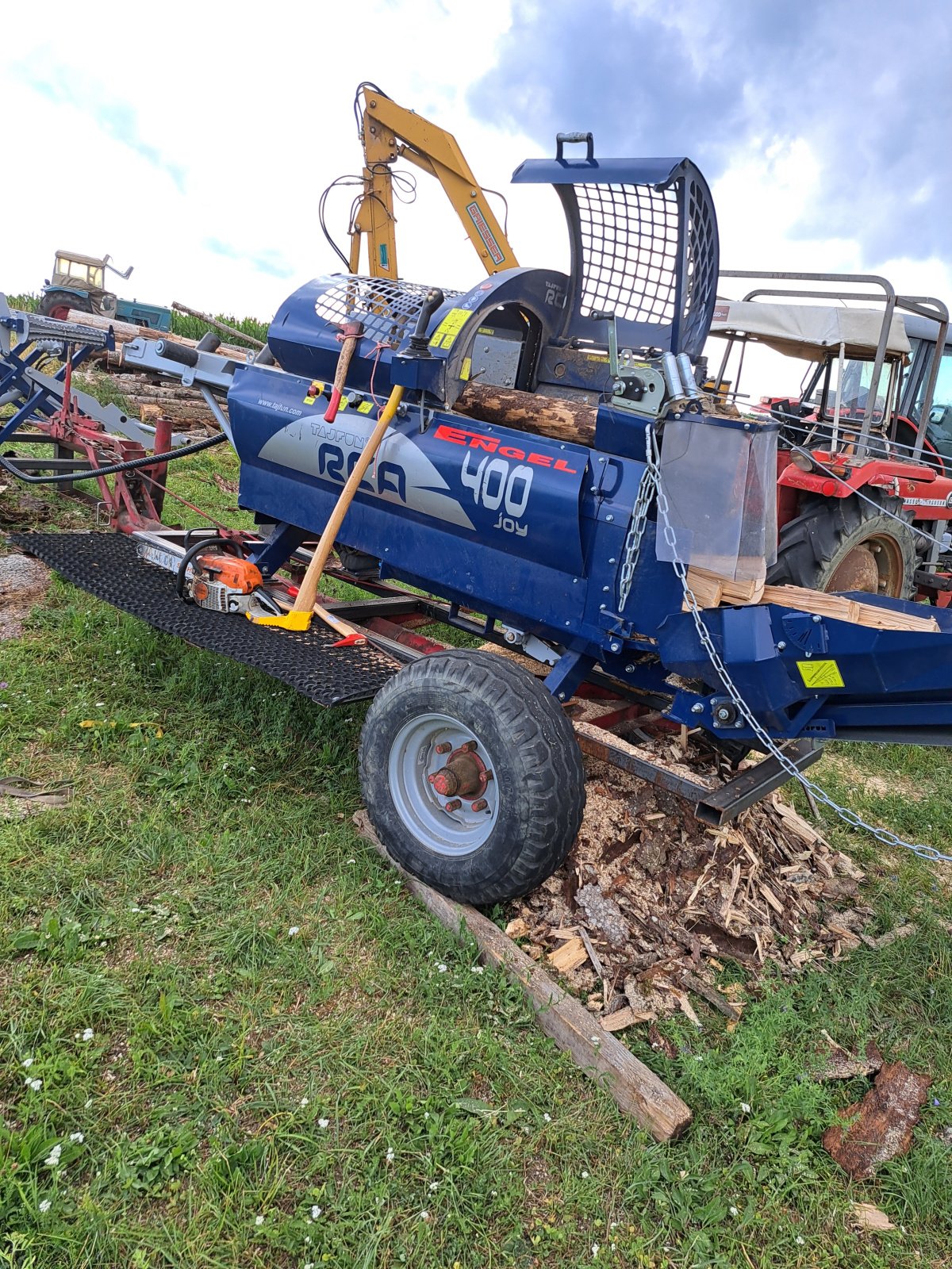 Sägeautomat & Spaltautomat tip Tajfun RCA 400 Joy, Gebrauchtmaschine in Eigeltingen (Poză 1)