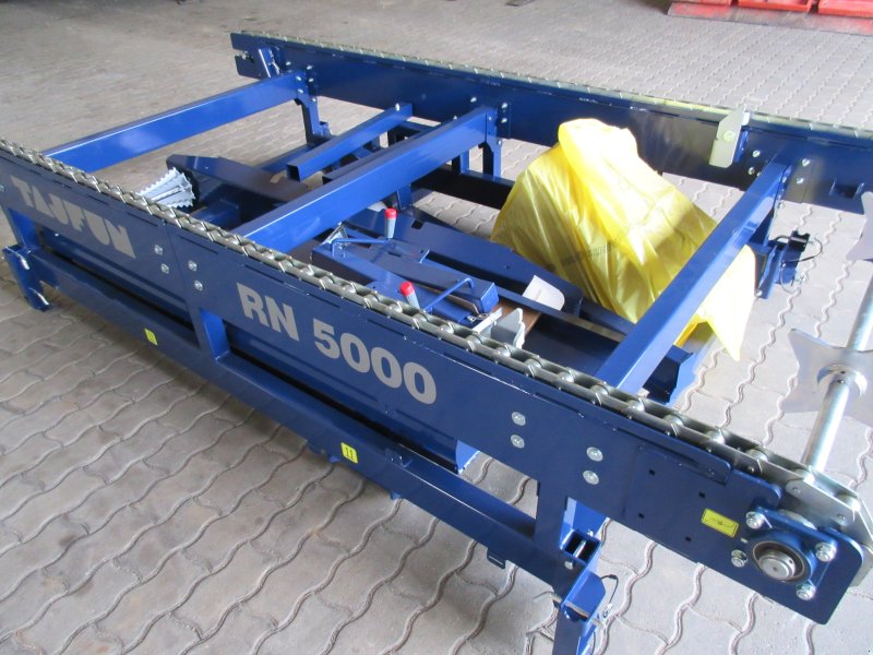 Sägeautomat & Spaltautomat du type Tajfun RN 5000, Neumaschine en Pliening (Photo 1)