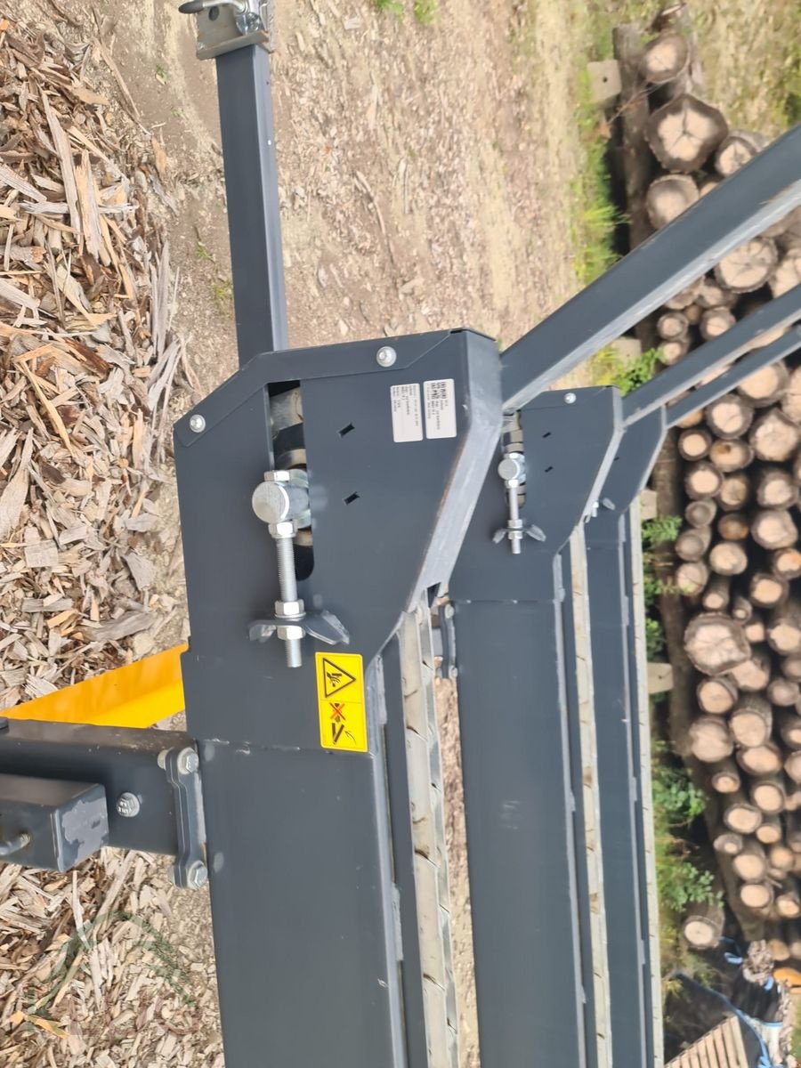 Sägeautomat & Spaltautomat Türe ait Uniforest DM 4000/3 TR H Querförderer, Gebrauchtmaschine içinde Pirching am Traubenberg (resim 12)