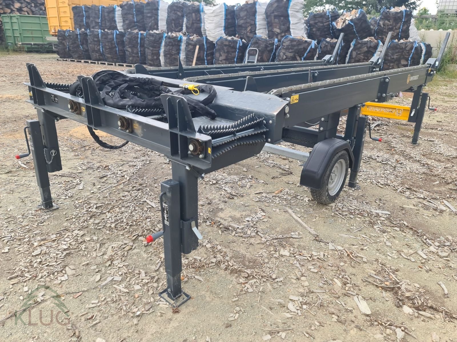 Sägeautomat & Spaltautomat Türe ait Uniforest DM 4000/3 TR H Querförderer, Gebrauchtmaschine içinde Pirching am Traubenberg (resim 20)