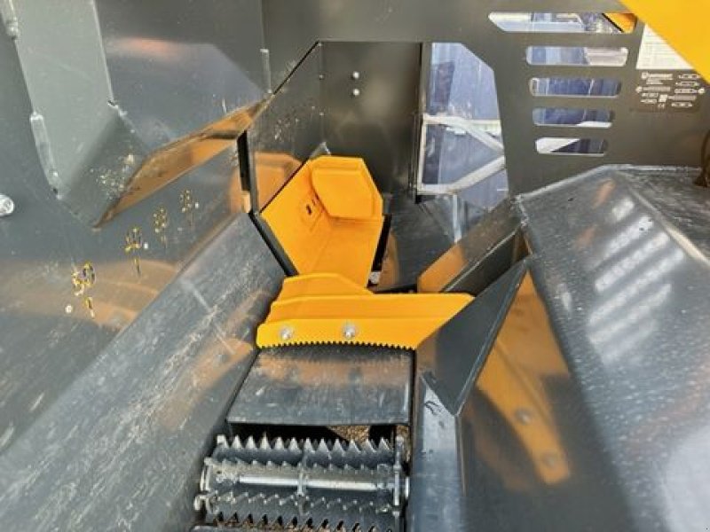 Sägeautomat & Spaltautomat типа Uniforest Sägespaltautomat Titan 40/20 CD+E TR kombiniert, Neumaschine в Tamsweg (Фотография 17)