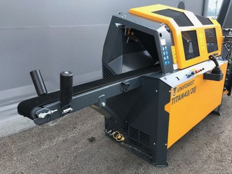 Sägeautomat & Spaltautomat типа Uniforest Sägespaltautomat Titan 43/20J CD 20to Zapfwelle, Neumaschine в Tamsweg (Фотография 3)