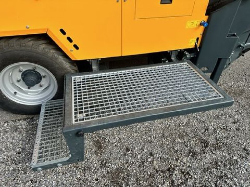 Sägeautomat & Spaltautomat a típus Uniforest Sägespaltautomat Titan 53/40 CD+E TR 40to Kombi, Neumaschine ekkor: Tamsweg (Kép 10)