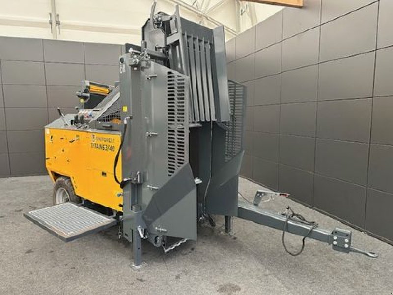 Sägeautomat & Spaltautomat des Typs Uniforest Sägespaltautomat Titan 53/40CD TR 40to Zapfwelle, Neumaschine in Tamsweg (Bild 3)