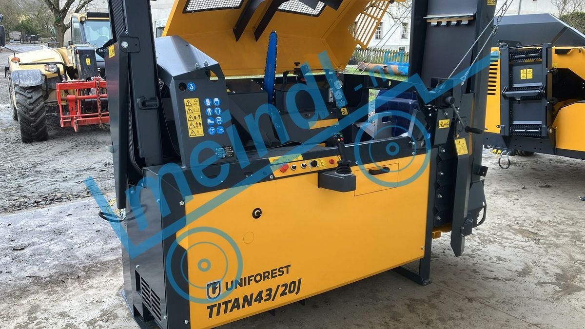 Sägeautomat & Spaltautomat des Typs Uniforest Titan 43/20J, Neumaschine in Eferding (Bild 1)