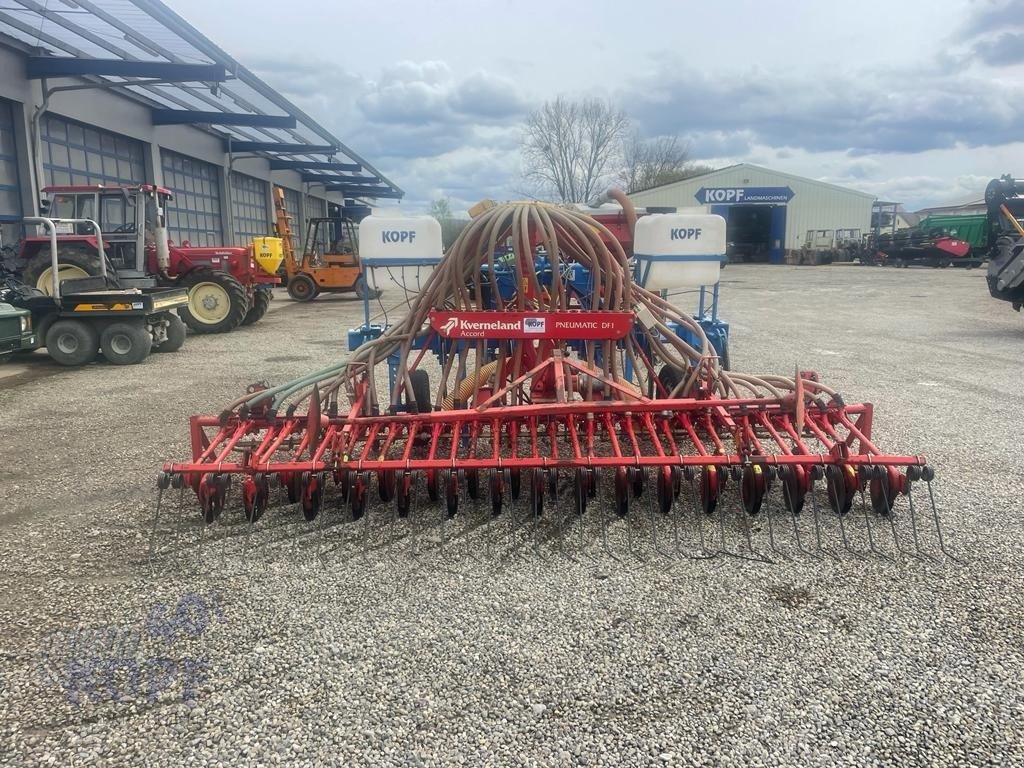 Sämaschine of the type Accord Accord Säschine 3m 24 CX Schare oder Säschine 4m 32 CX Schare, Gebrauchtmaschine in Schutterzell (Picture 1)