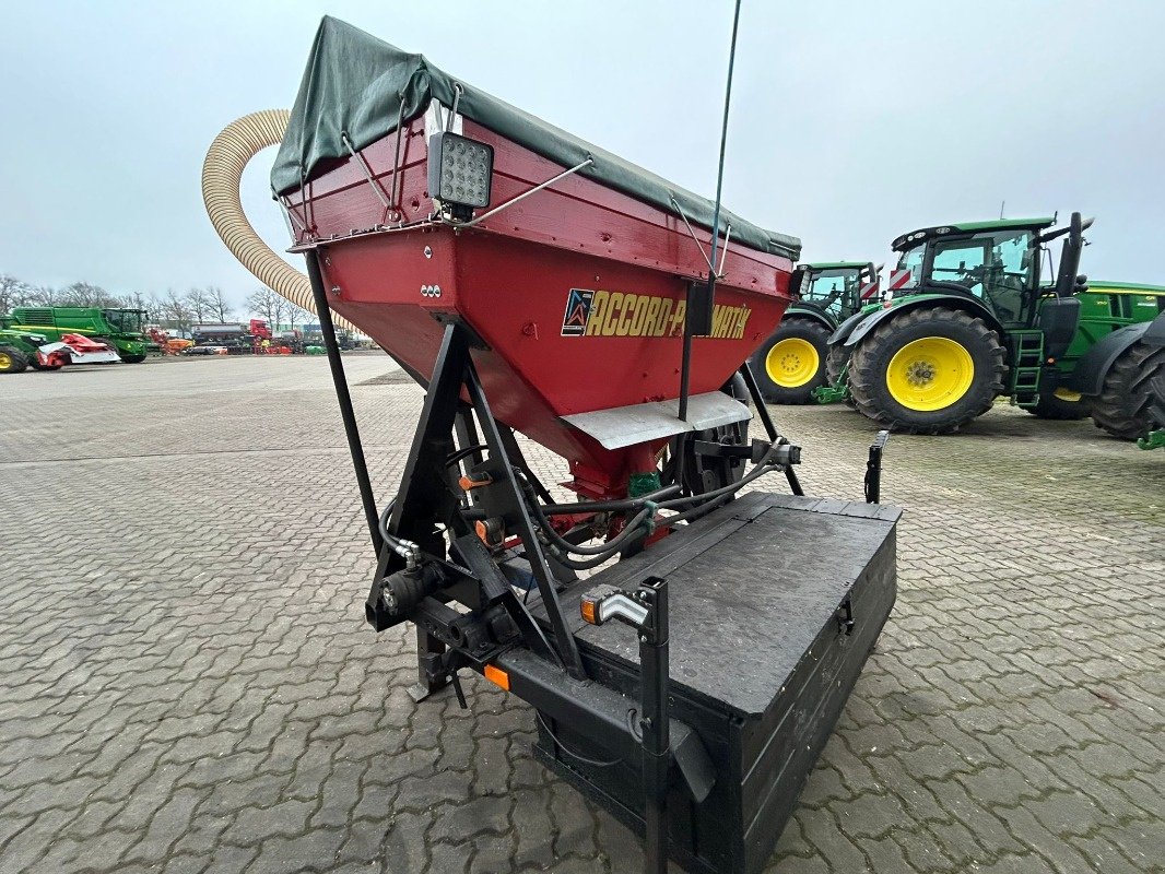 Sämaschine Türe ait Accord Pneumatischer Fronttank, Gebrauchtmaschine içinde Sittensen (resim 3)