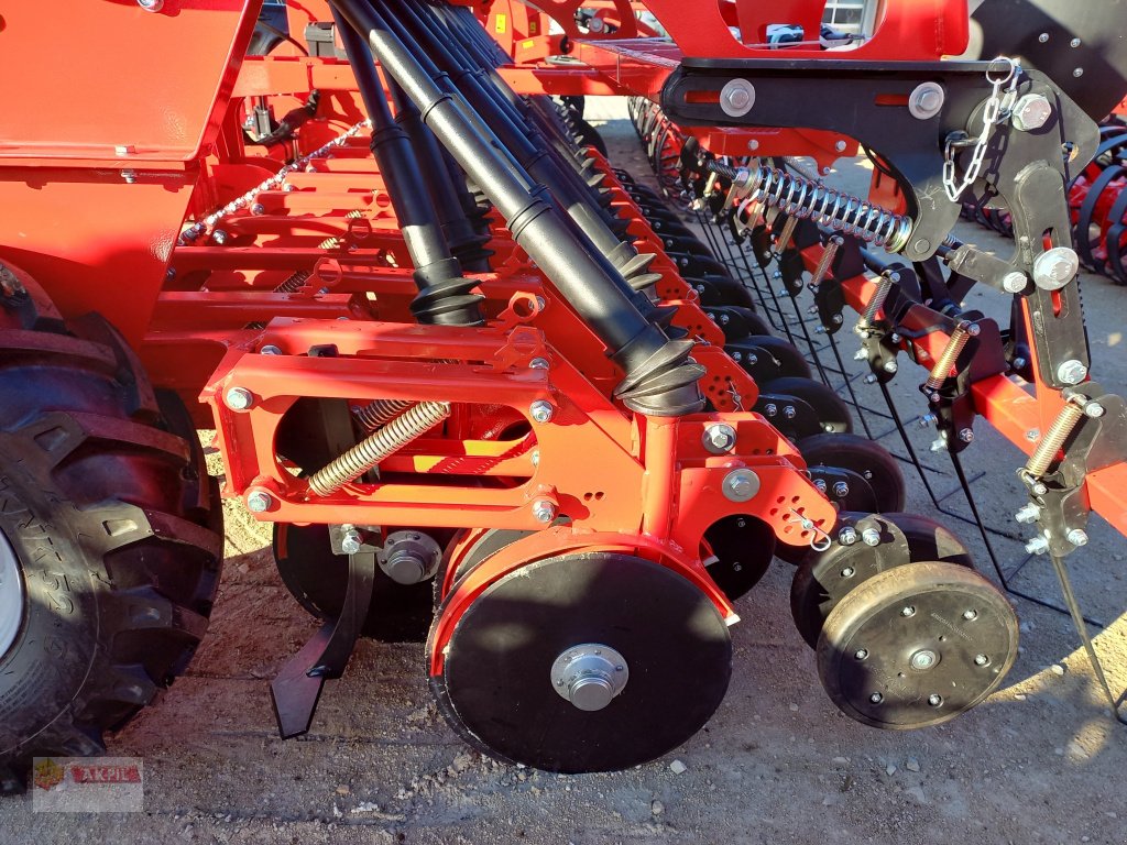 Sämaschine des Typs Akpil SEED 300, Neumaschine in Neumarkt (Bild 4)