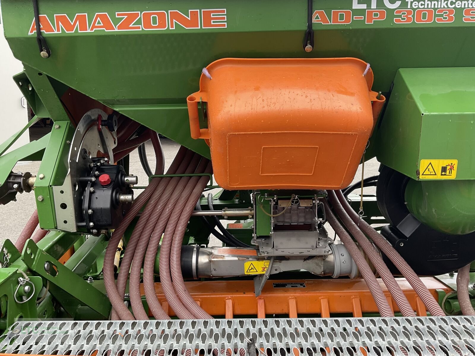 Sämaschine van het type Amazone AD-P 303 Special+ KE 3000, Gebrauchtmaschine in Redlham (Foto 13)