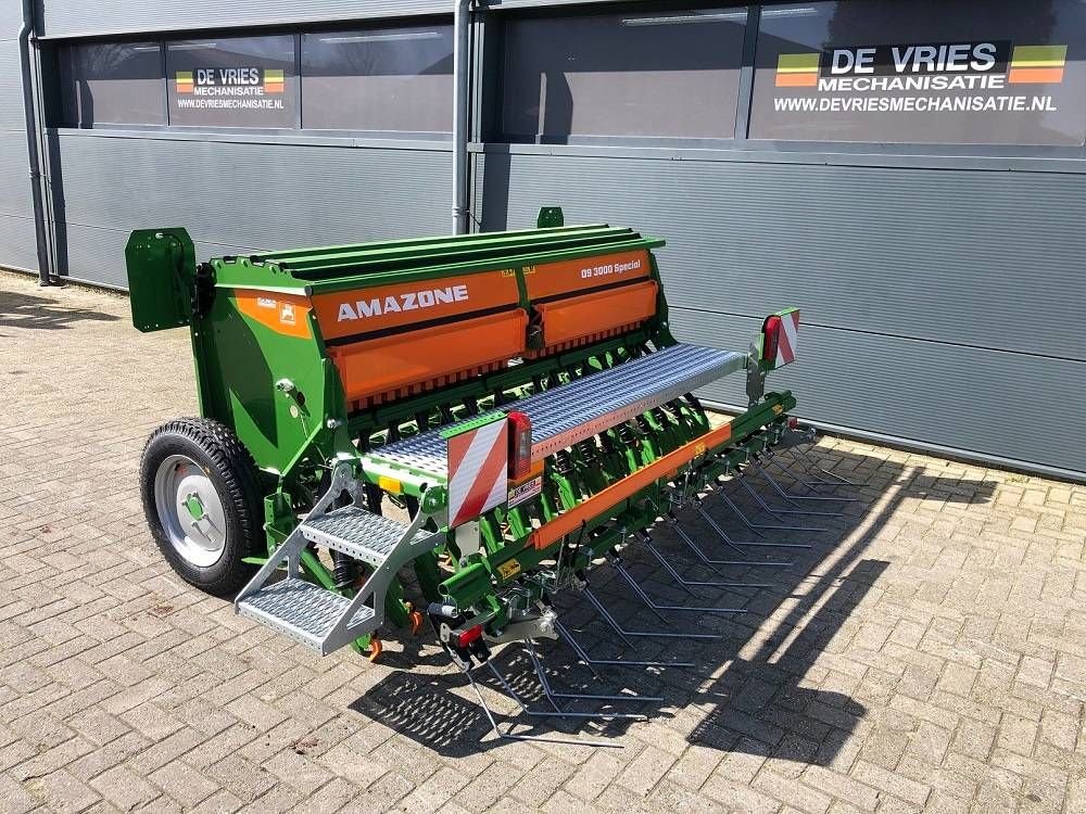 Sämaschine des Typs Amazone D9-300 Special 29ws, Neumaschine in Beilen (Bild 3)