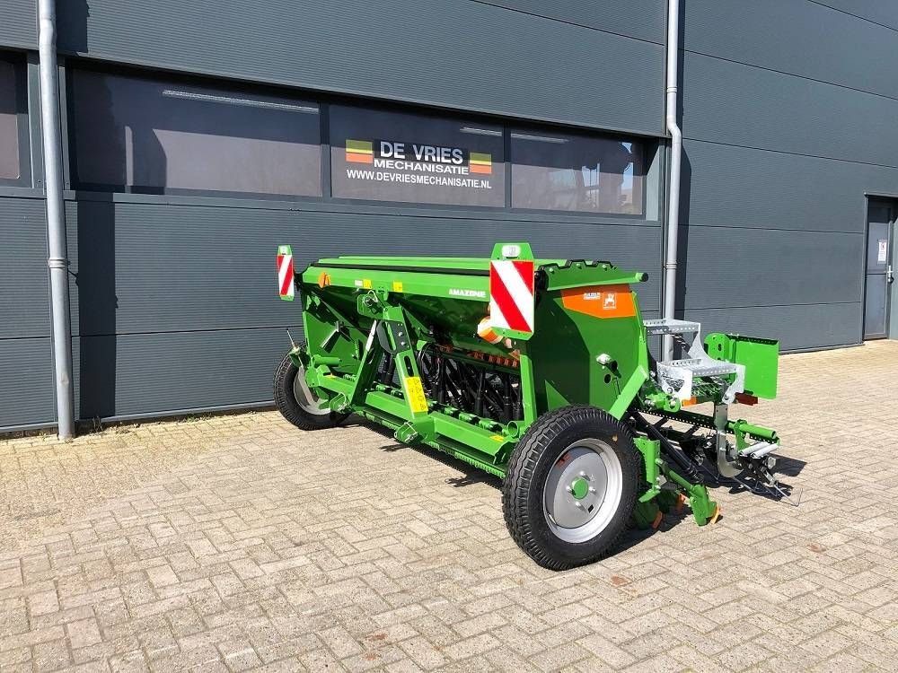 Sämaschine des Typs Amazone D9-300 Special 29ws, Neumaschine in Beilen (Bild 1)