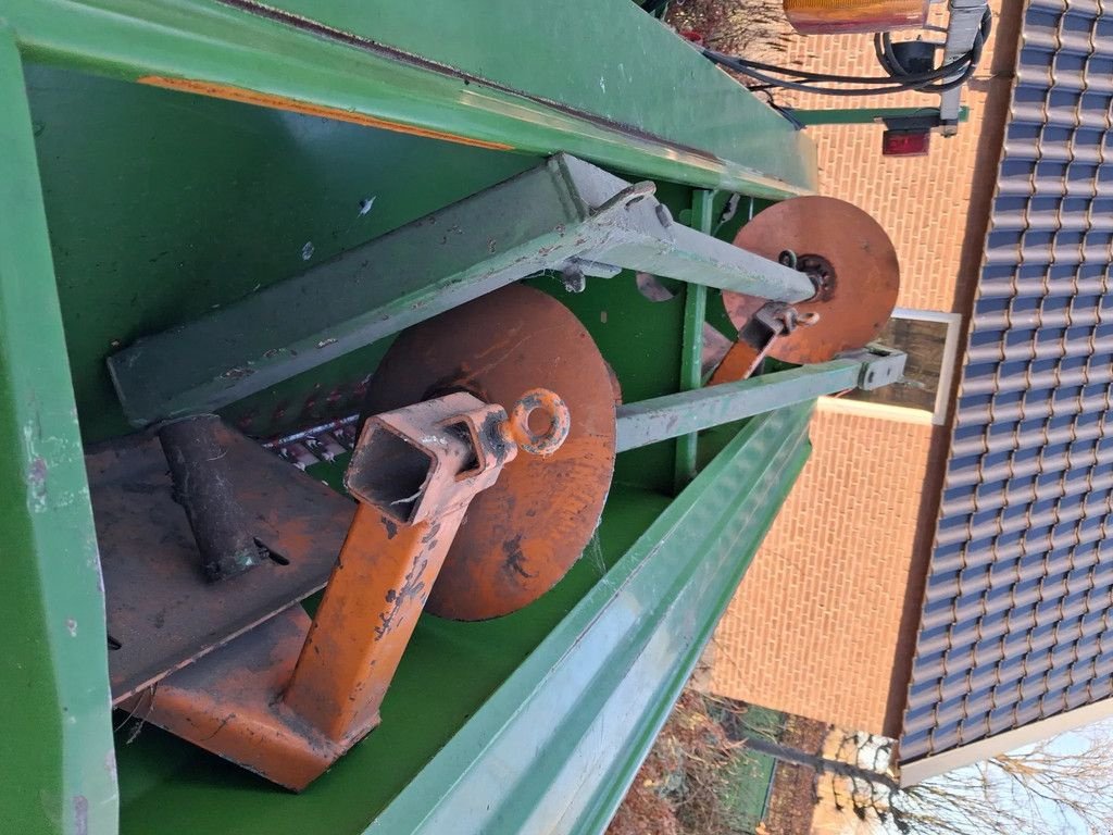 Sämaschine типа Amazone Schudeg D8 30E zaaimachine 3m met schudeg, Gebrauchtmaschine в Lunteren (Фотография 11)