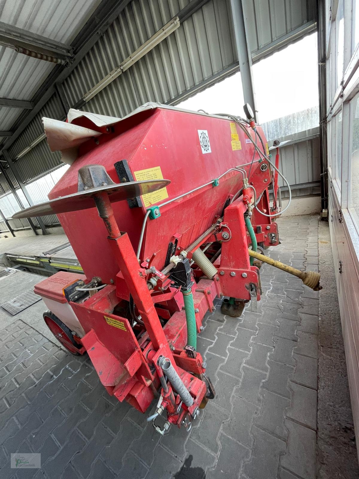 Sämaschine des Typs Becker Aeromat, Gebrauchtmaschine in Bad Kötzting (Bild 2)