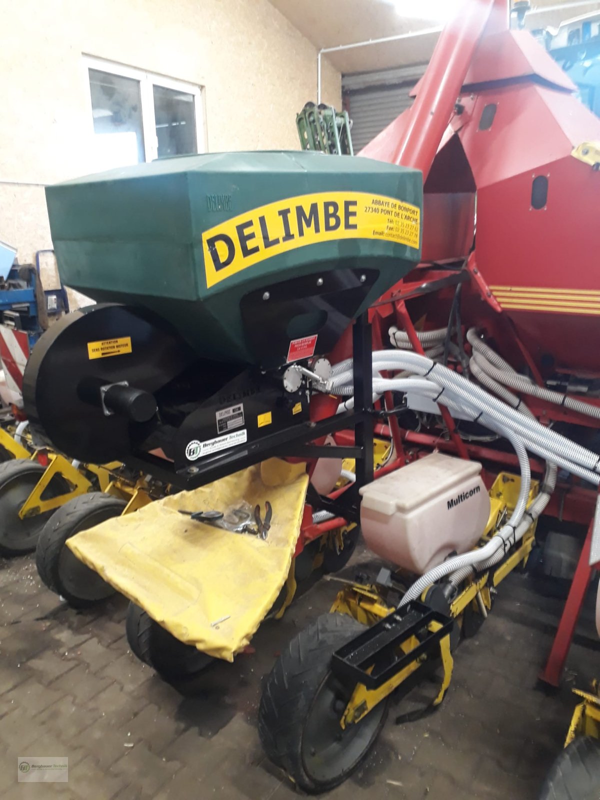 Sämaschine des Typs Delimbe T18E Pneumatikstreuer Zwischenfrucht Streuer Sämaschine Sägerät pneumatisch Mikrogranulat Nachsaatgerät, Neumaschine in Kötzting (Bild 5)