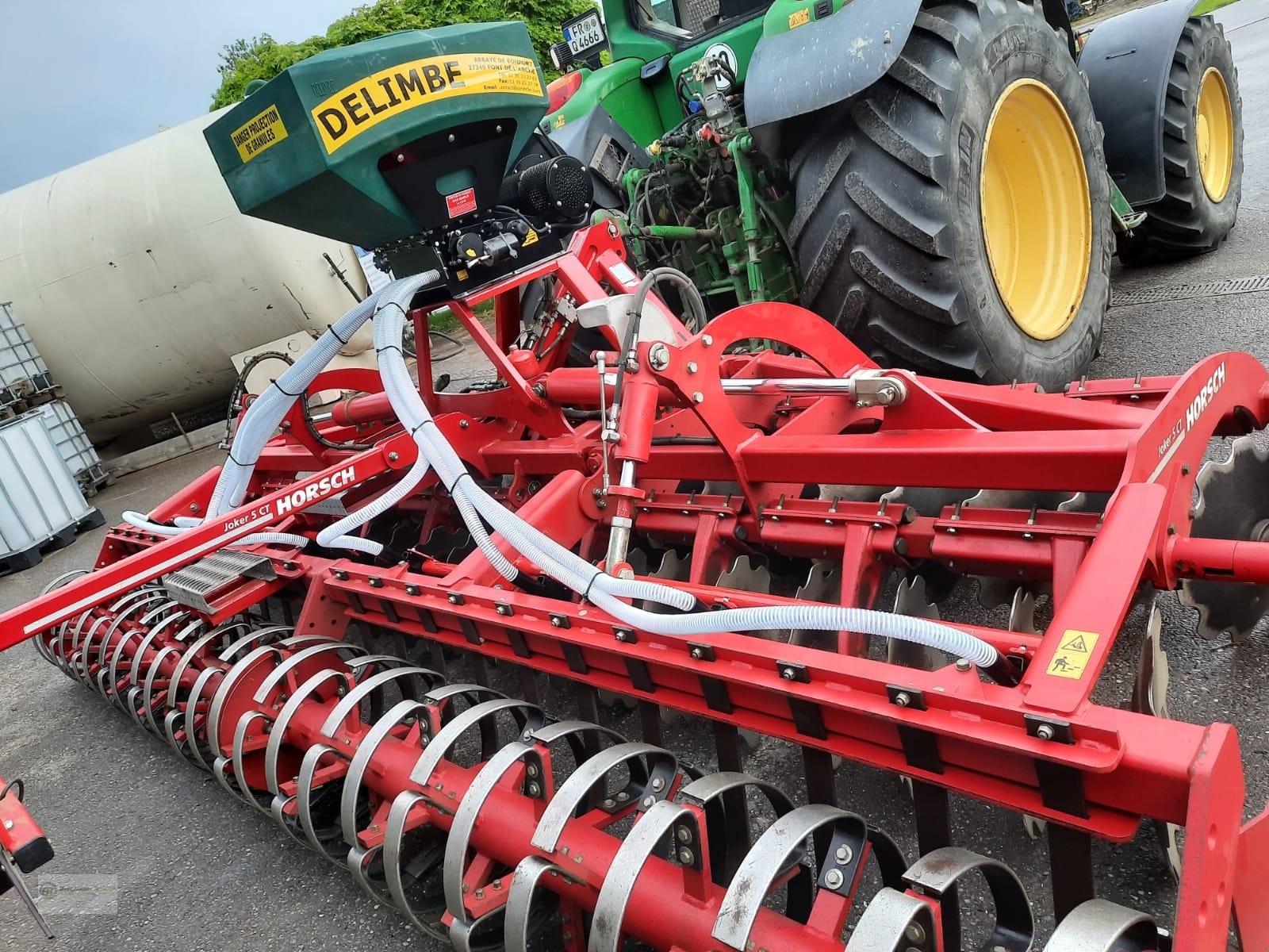 Sämaschine des Typs Delimbe T18E Pneumatikstreuer Zwischenfrucht Streuer Sämaschine Sägerät pneumatisch Mikrogranulat Nachsaatgerät, Neumaschine in Kötzting (Bild 8)