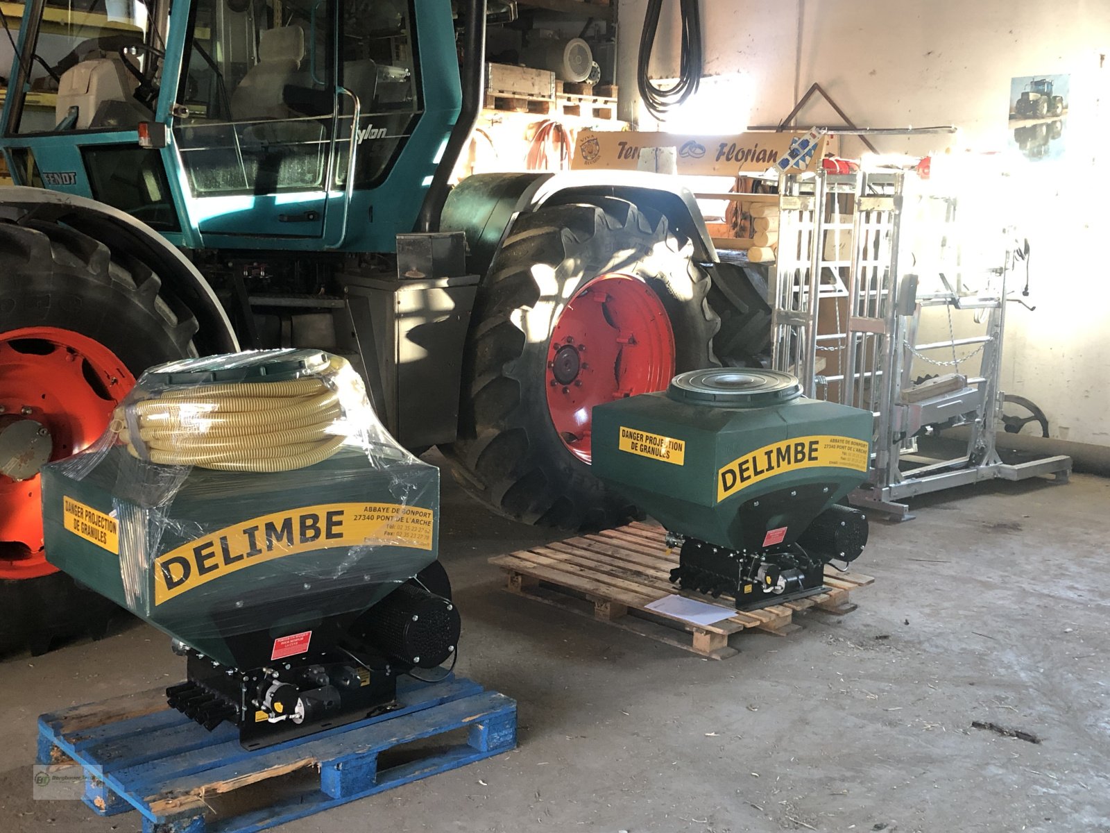 Sämaschine des Typs Delimbe T18E Pneumatikstreuer Zwischenfrucht Streuer Sämaschine Sägerät pneumatisch Mikrogranulat Nachsaatgerät, Neumaschine in Kötzting (Bild 17)