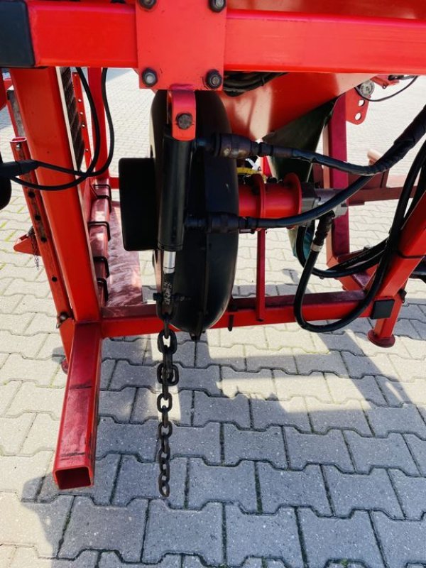 Sämaschine of the type Gaspardo Fronttank mechanisch PA, Neumaschine in Coevorden (Picture 6)