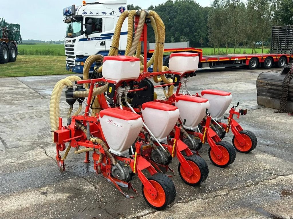 Sämaschine typu Gaspardo SP540 Maiszaaimachine 4 rijer Zaaimachine, Gebrauchtmaschine v Ruinerwold (Obrázek 5)