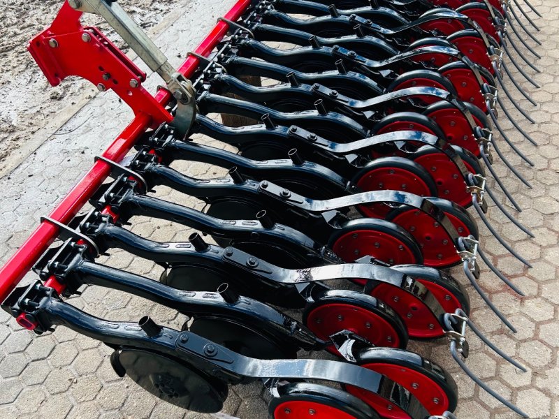 Sämaschine des Typs Horsch Turbodisc II Säschiene, Gebrauchtmaschine in Lappersdorf (Bild 1)